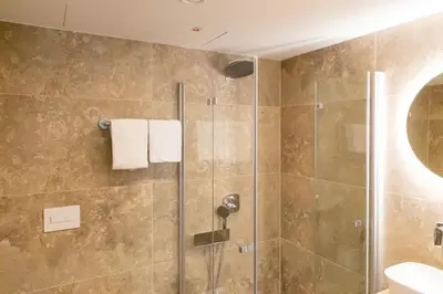 Ein Badezimmer in der Unterkunft Central Hotel & Lounge Adult Only