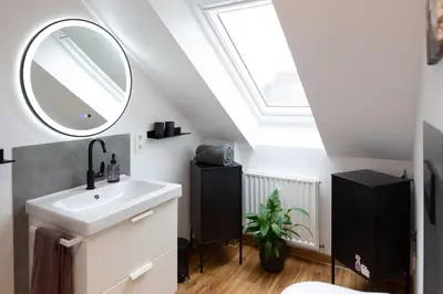 Grundriss der Unterkunft NEU! 9,7 Außergewöhnlich Bergblick mit Balkon Boxspringbett Kaffeevollautomat inkl Bettwäsche Handtücher #MeeneFewo de