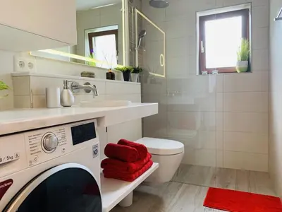 Ein Badezimmer in der Unterkunft FeWo mal Anders - exklusiv Urlauben