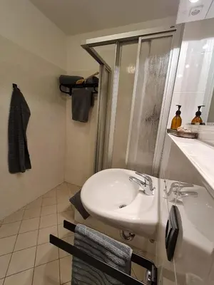 Ein Badezimmer in der Unterkunft Hotel & Restaurant zur Post