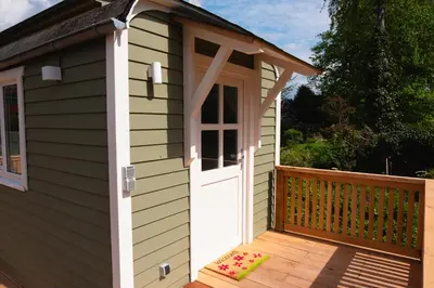 Das Gebäude in dem sich die Ferienwohnung befindet