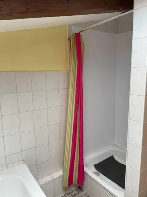 Ein Badezimmer in der Unterkunft Quartier für vier