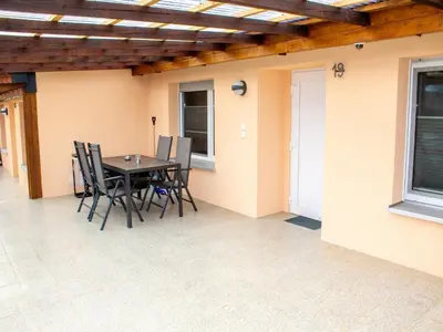 Ein Patio oder anderer Außenbereich in der Unterkunft Retreat Near Blankenburg Castle