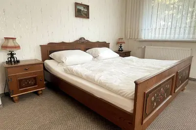 Ein Bett oder Betten in einem Zimmer der Unterkunft Haus PANORAMA - Appartement Auszeit 3