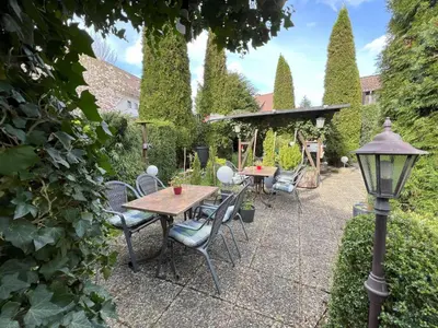 Ein Garten an der Unterkunft Gemütliche Ferienwohnung Nr. 1 im Harz für max. 3 Personen