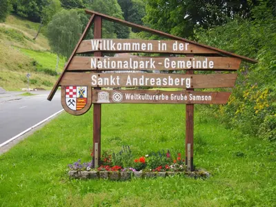 Ein Zertifikat, Auszeichnung, Logo oder anderes Dokument, das in der Unterkunft Wohnung Julius 8 ausgestellt ist