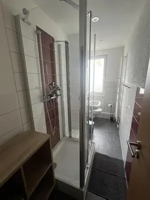 Ein Badezimmer in der Unterkunft Gästewohnung Heinrich-Heine-Straße 8