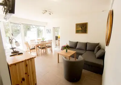 Grundriss der Unterkunft Terrassenhaus Fichtenwald im Harz mit Schwimmbad & Sauna