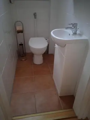 Ein Badezimmer in der Unterkunft Ferienwohnung Merlina WLAN-Wandern-Radfahren-Motoradurlaub