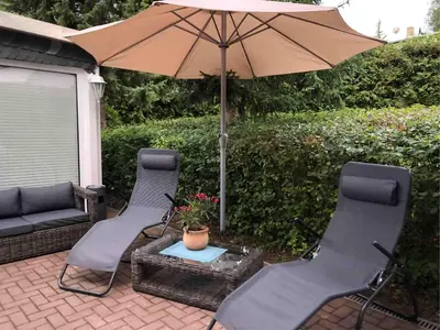 Ein Garten an der Unterkunft Ferienhäuser Am Eichenberg, Haus 3