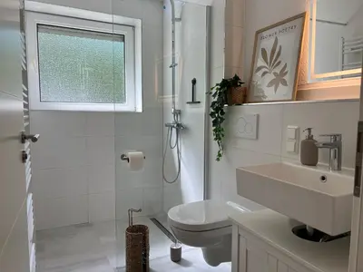 Ein Badezimmer in der Unterkunft Apartments-Bad Harzburg, Zentrale Ferienwohnung