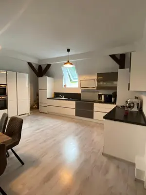 Küche/Küchenzeile in der Unterkunft 4 Zimmer Design Atelier Wohnung