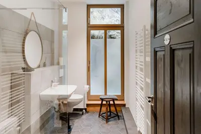 Ein Badezimmer in der Unterkunft Haus Wanderlust - Zwei Ferienwohnungen in einem Haus für bis zu 13 Personen - naturnah, stilvoll eingerichtet - ideal für Familien und Gruppen