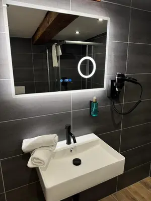 Ein Badezimmer in der Unterkunft Goldener Stern