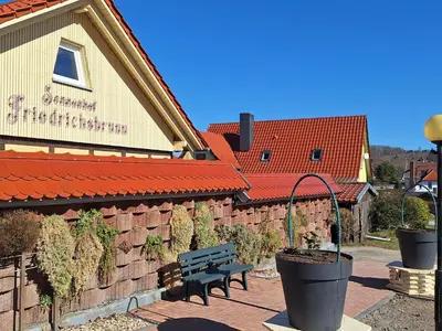 Das Gebäude in dem sich die Ferienwohnung befindet
