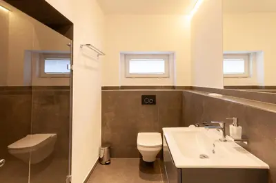 Ein Badezimmer in der Unterkunft Ferienwohnung Hirschmann 1 mit Terrasse
