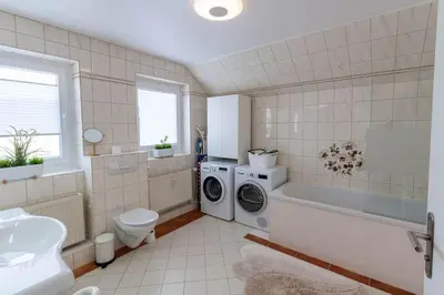 Ein Badezimmer in der Unterkunft Ferienwohnung Bergloft mit Balkon