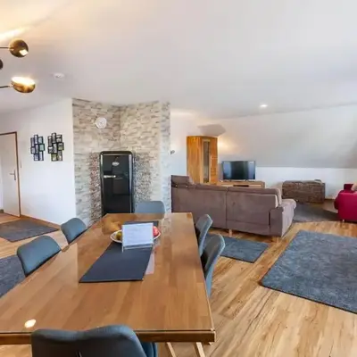 Ferienwohnung Bergloft mit Balkon