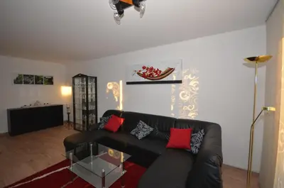 Ein Sitzbereich in der Unterkunft Ferienwohnung im Weinbergweg