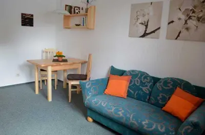Ein Sitzbereich in der Unterkunft Ferienwohnung 