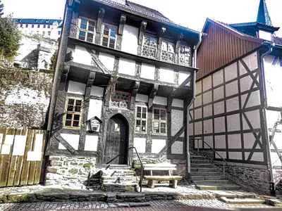 Das Gebäude in dem sich die Ferienwohnung befindet