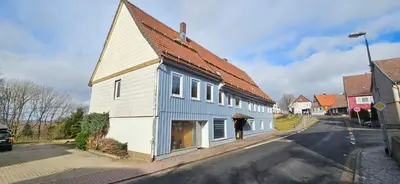 Das Gebäude in dem sich die Ferienwohnung befindet