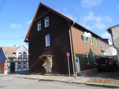 Das Gebäude in dem sich die Ferienwohnung befindet