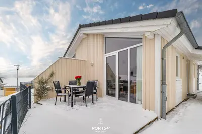 Das Gebäude in dem sich das Ferienhaus befindet