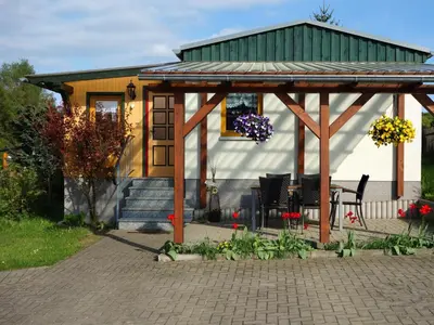Ein Garten an der Unterkunft Nelius - Ferienhaus 2