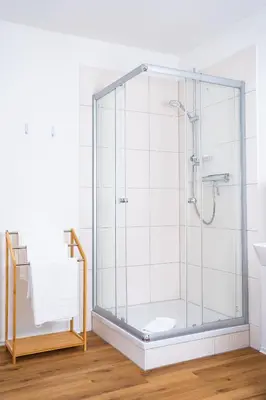 Ein Badezimmer in der Unterkunft Ferienwohnung Stadtblick - Modernes Wohnen auf 2 Etagen