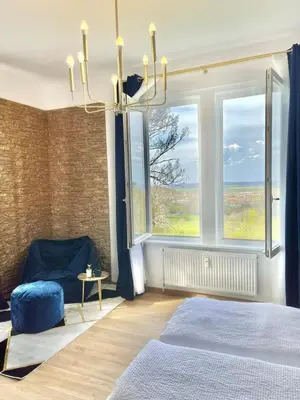 Ein Bett oder Betten in einem Zimmer der Unterkunft FeWo 