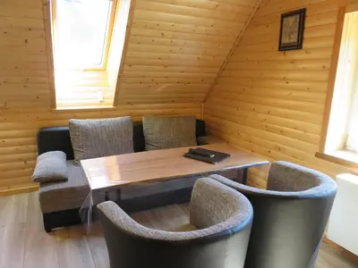 Ein Sitzbereich in der Unterkunft Ferienhaus Diana in Thale OT Altenbrak