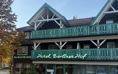 Das Gebäude in dem sich das Hotel befindet