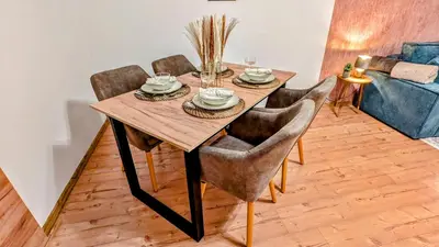 Ein Sitzbereich in der Unterkunft ADresseApartments 2 - E-Kamin & Parkplatz