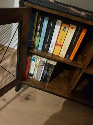 Die Bibliothek in der Ferienwohnung