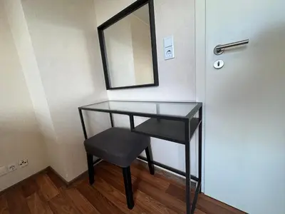 Grundriss der Unterkunft FeWo Domo46 mit Balkon, Waschmaschine & Smart TV