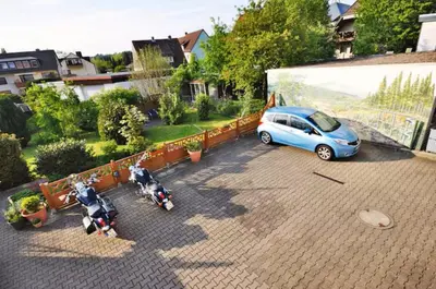 Grundriss der Unterkunft HIRSCH FeWo Burgberg - Parkplatz - Zentral