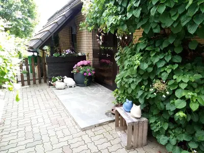 Ein Garten an der Unterkunft Ferienwohnung Helmers Gemütlich wie zuhause