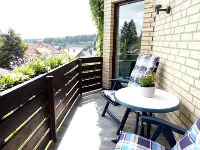 Ein Balkon oder eine Terrasse in der Unterkunft Ferienwohnung Helmers Gemütlich wie zuhause