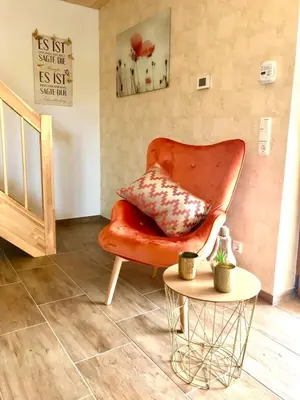 Ein Sitzbereich in der Unterkunft Ferienhaus Goldstück mit Kamin 2 Bädern & Thermomix