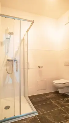 Ein Badezimmer in der Unterkunft RuDi Ferien Ressort