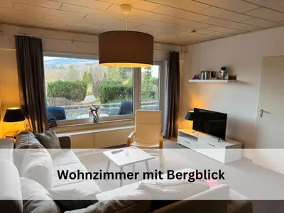 Ein Bett oder Betten in einem Zimmer der Unterkunft FeWo Berg-Domizil Altenau inklusive Bettwäsche und Handtüchern, Nur 3 Minuten von der Kristall Therme entfernt