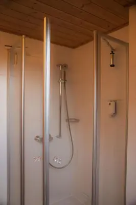 Ein Badezimmer in der Unterkunft Auerhahn Ferienhäuser Auerhahn 509