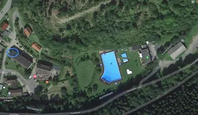 Der Swimmingpool an oder in der Nähe von Holiday Home Talblick Zorge