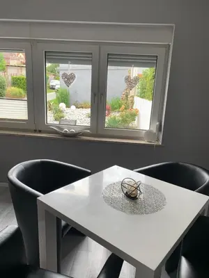 Ein Sitzbereich in der Unterkunft Ferienhaus Bülow