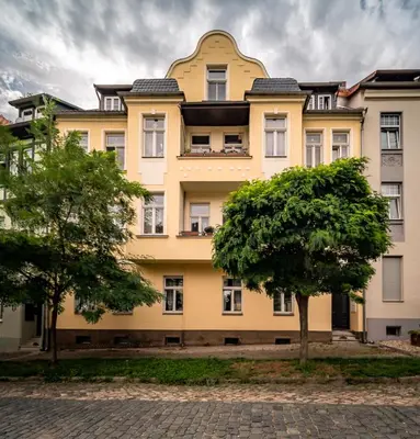 Das Gebäude in dem sich die Ferienwohnung befindet