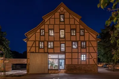 Das Gebäude in dem sich das Bed & Breakfast befindet