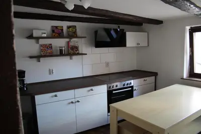 Küche/Küchenzeile in der Unterkunft FerienwohnungQuedlinburg