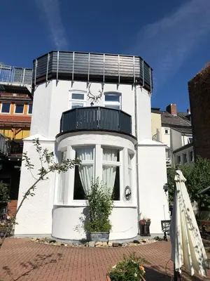 Das Gebäude in dem sich die Ferienwohnung befindet