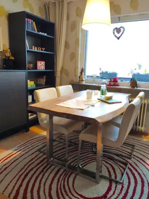 Ein Sitzbereich in der Unterkunft Ferienwohnung Harzluchs mit Balkon & Sauna im Haus